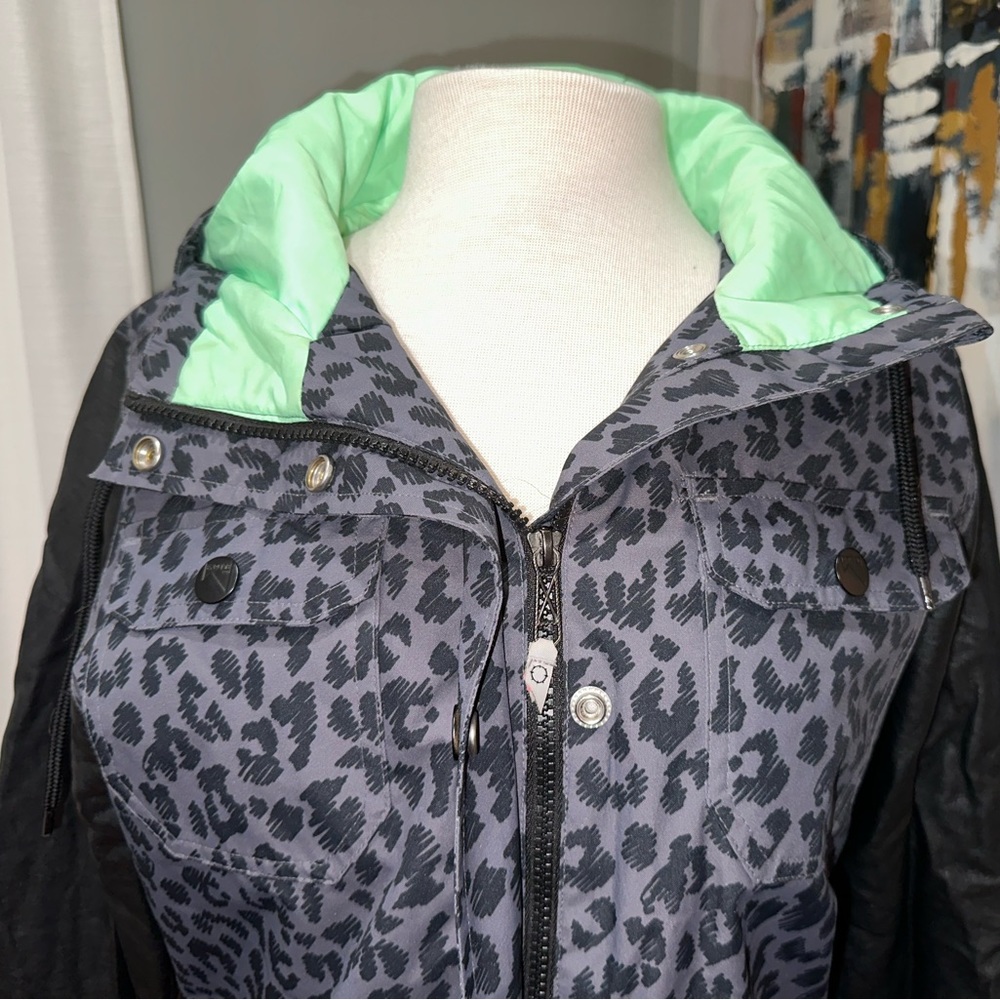 Retro Empyre Snowboarding Jacket